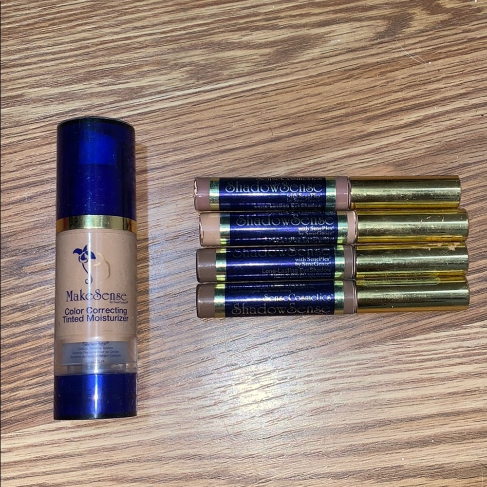 Senegence bundle